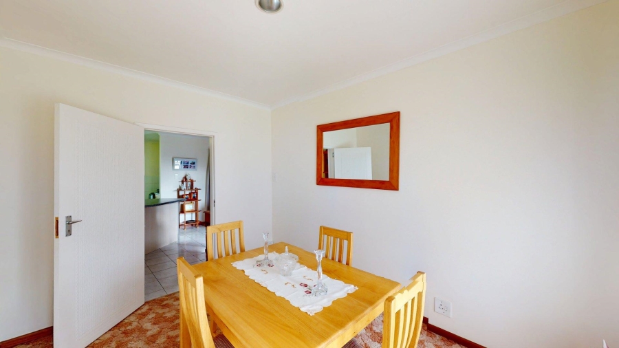 2 Bedroom Property for Sale in Sherwood Eastern Cape